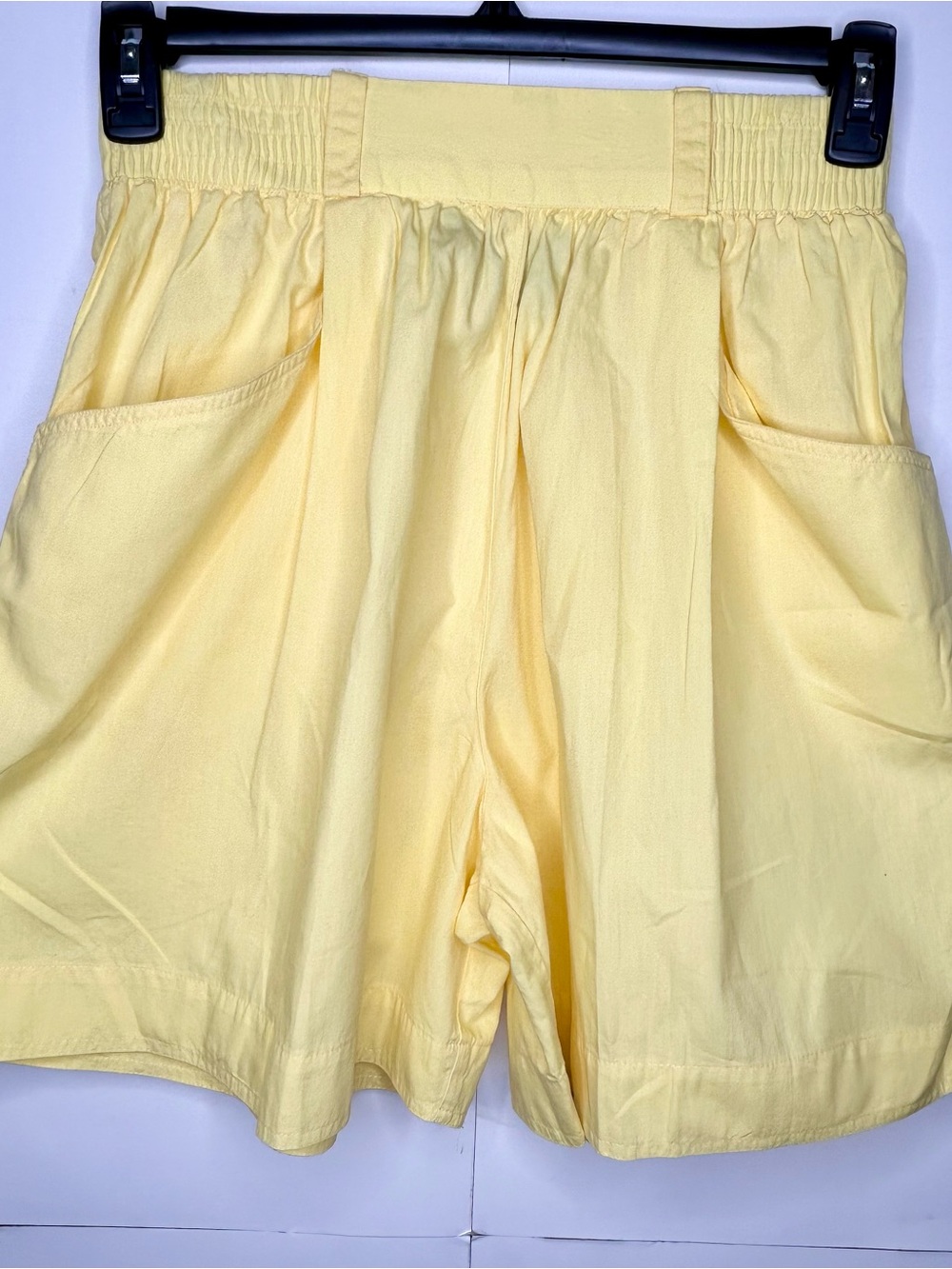 Vintage Liz Claiborne Sport Yellow Cotton Pull On Shorts Large